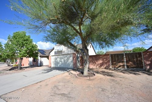 4731 Condor Dr, Tucson, AZ 85742-9635