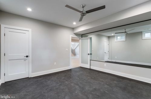 1520 Brookhaven Dr, Mc Lean VA  22101-4127 exterior