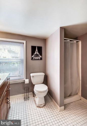 2039 Brandywine St, Philadelphia PA 19130-3204 exterior