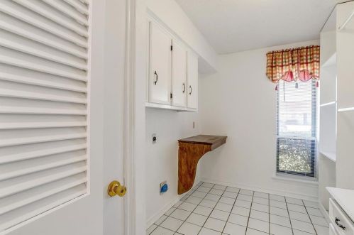 3500 Bellah Ct, Irving TX 75062-3624 exterior