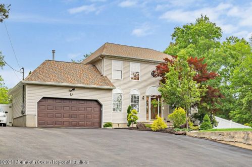 476 Cassville Rd, Jackson Twp, NJ 08527-4720