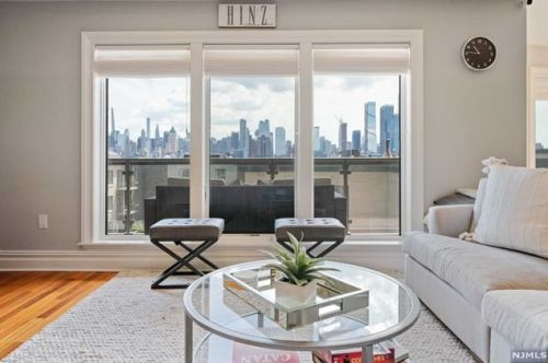 53 Eton Row, Union City NJ 07086 exterior