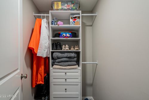 1307 El Alba Way, Chandler AZ  85224-2305 exterior