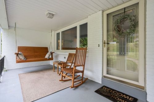 113 Marwood Dr, Pittsburgh, PA 15241-2323