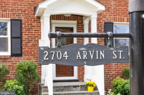 2704 Arvin St, Silver Spring, MD 20902-2605
