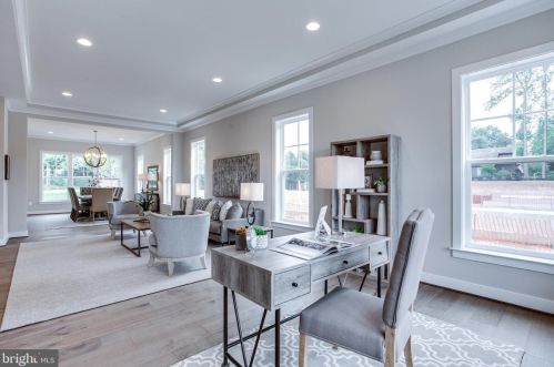 1978 Kirby Rd, Mc Lean VA 22101-5326 exterior