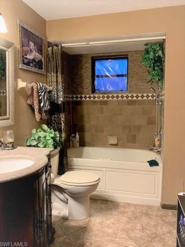 2260 54 St, Naples FL 34116-7518 exterior