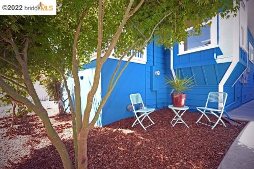 2424 8 St, Berkeley CA 94710-2501 exterior