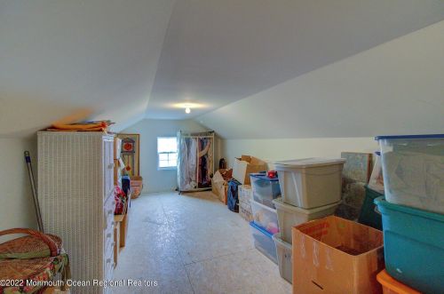 7 Cromwell Ln, Jackson Twp NJ 08527-4687 exterior