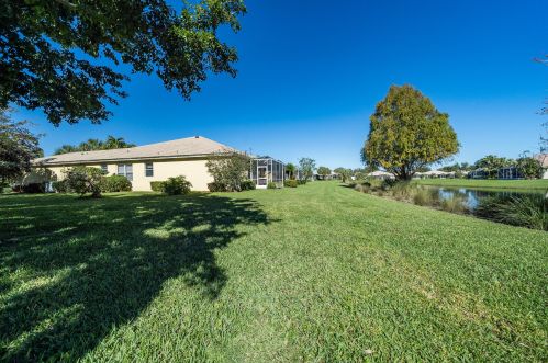 5890 Grand Harbour Cir, Boynton Beach FL 33437-4262 exterior