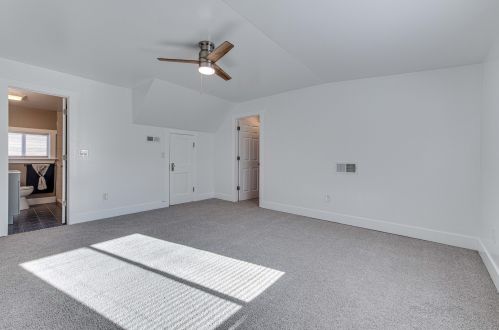 5228 Green St, Chicago IL  60609-6132 exterior