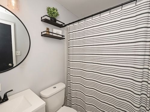 628 Carnival Dr, Pittsburgh PA  15239-2629 exterior