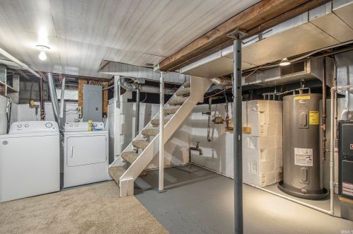 13568 Day Rd, Mishawaka IN 46545-4730 exterior