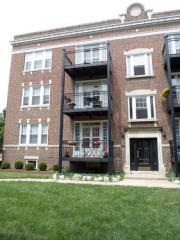 6235 Southwood Ave, Saint Louis MO  63105-3252 exterior