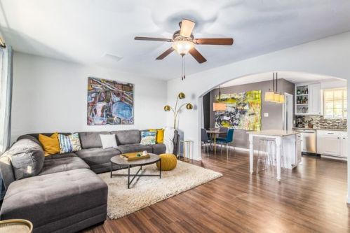 4203 15 Dr, Phoenix AZ  85027-5471 exterior