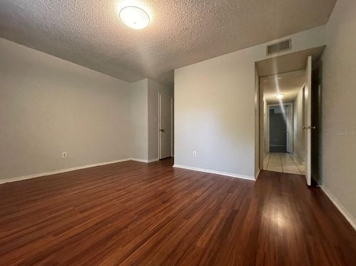 7524 Dolonita Dr, Tampa FL 33615-2452 exterior