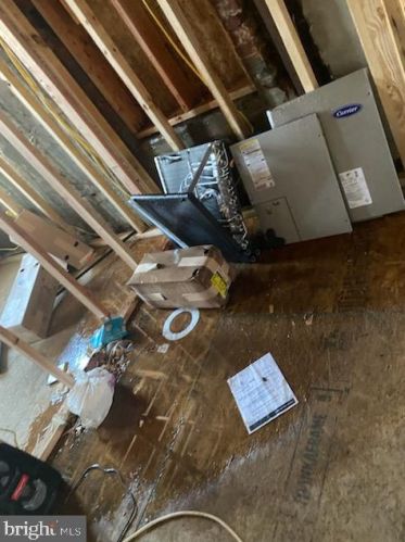 2615 Bouvier St, Philadelphia PA 19132-3817 exterior