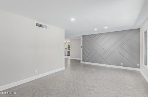 10838 38 St, Phoenix AZ 85018-5830 exterior