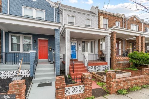 1613 Fairlawn Ave, Washington, DC 20020-5511