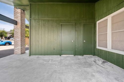 903 Fieldwood Dr, Austin TX 78758-5705 exterior