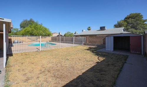 8831 Elm St, Phoenix AZ 85016-4839 exterior