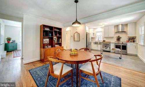 8436 Leaf Rd, Alexandria VA 22309-1708 exterior