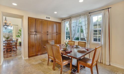 12612 Sierra Creek Dr, Riverside CA 92503-8453 exterior