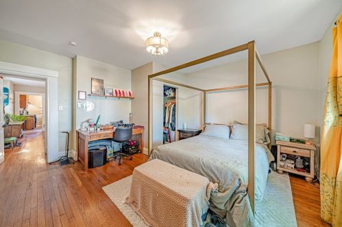 720 Mifflin Ave, Pittsburgh PA 15221-3438 exterior