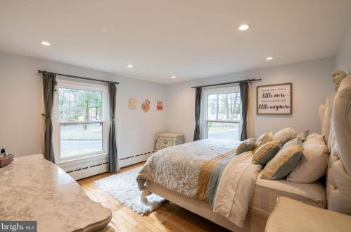 184 Carter Rd, Princeton NJ 08540-2103 exterior