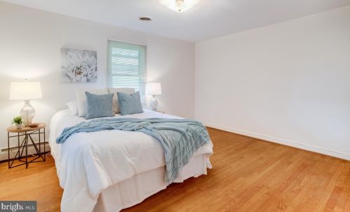 1002 Cliftonbrook Ln, Silver Spring MD 20905-3709 exterior