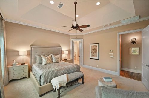 2200 Spg Br Rd, Montgomery TX 77316-2503 exterior