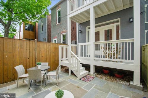 623 6 St, Washington DC 20024-2693 exterior