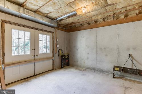 2641 Lady Annes Way, Huntingtown MD 20639-4115 exterior