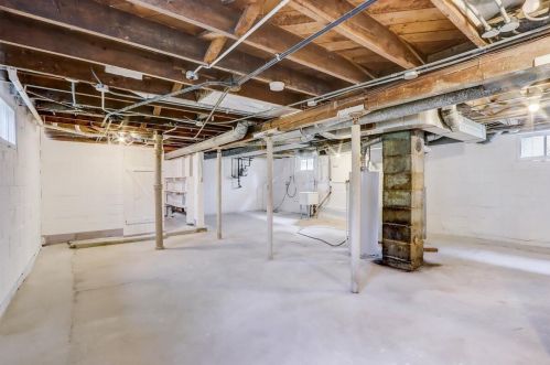 117 65, Milwaukee WI 53213-4018 exterior