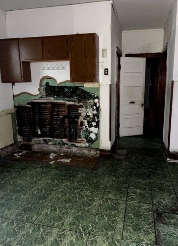 126 9 Ave, Broadview IL 60153-1332 exterior