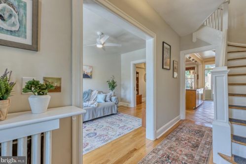 723 Quincy St, Washington, DC 20017-3624