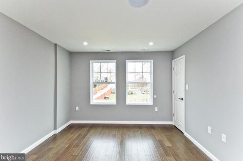 4650 Hayes St, Washington DC 20019-3611 exterior