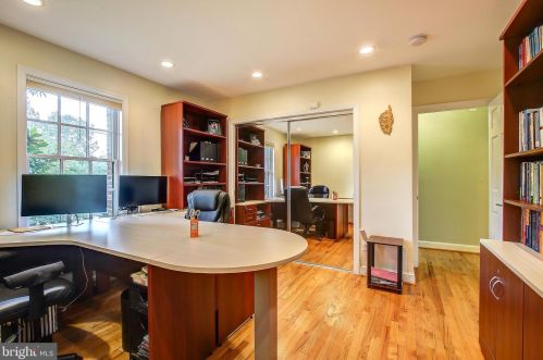 4658 Upton St, Washington DC 20016-2369 exterior