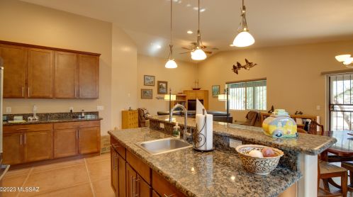 1930 Magnolia Ave, Tucson, AZ 85712-6531