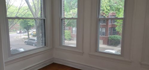 5210 Ingleside Ave, Chicago IL  60615-4308 exterior