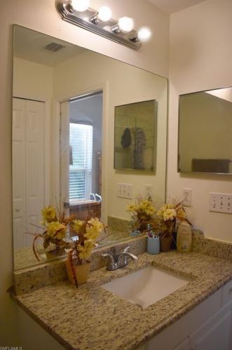 2370 6 Ave, Naples FL 34120-5092 exterior