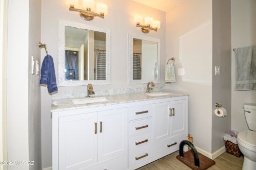 5026 Scarlett St, Tucson AZ  85711-4341 exterior