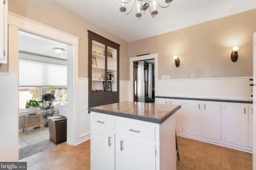 134 Grandview Ave, Chester PA 19015-1731 exterior