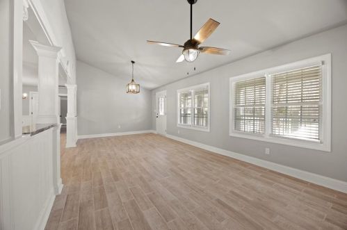 484 Dot Dr, Atlanta GA 30349-2703 exterior