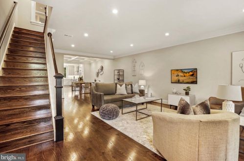 623 Massachusetts Ave, Washington DC  20002-6569 exterior