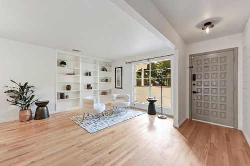 9002 Collingwood Dr, Austin TX 78748-5209 exterior