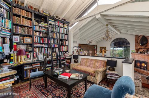 5210 Camino Real, Tucson AZ  85718-5029 exterior