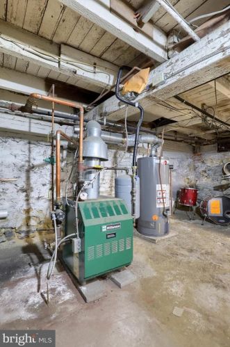 433 Walnut St, Lancaster PA 17603-3362 exterior