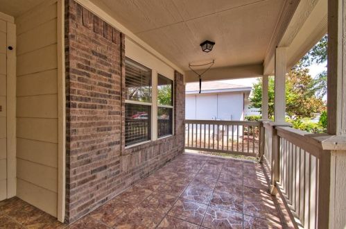 605 Colonial Park Blvd, Austin TX  78745-1788 exterior