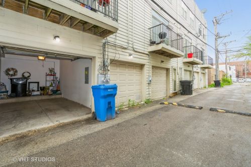 3211 Lexington St, Chicago IL 60624-4292 exterior